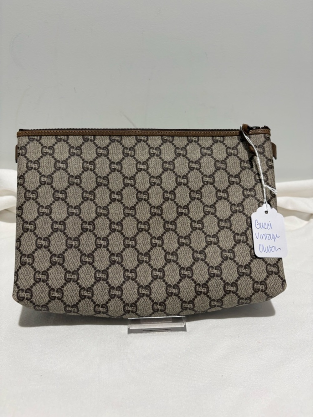 Authentic Gucci Vintage GG Canvas Clutch Pouch with certificate - Picture 4 of 13